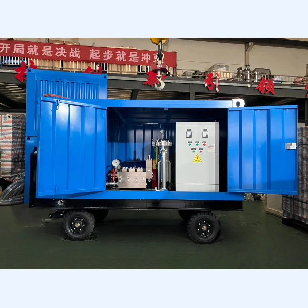 YE5電驅(qū)70MPa工業(yè)列管高壓清洗機(jī)