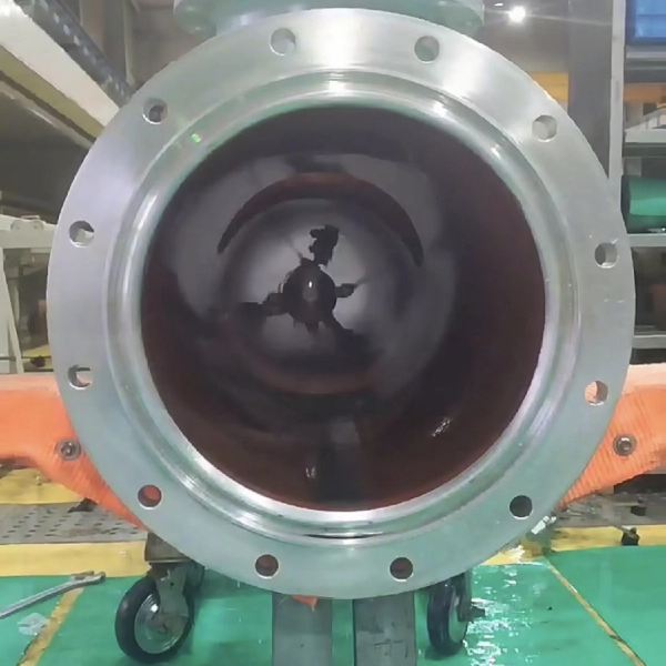 開(kāi)關(guān)廠母線筒體自動(dòng)清洗機(jī)