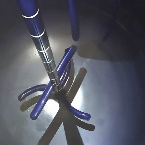 搪瓷釜自動(dòng)清洗裝置